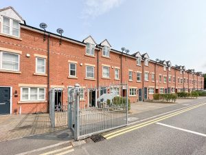 Blue Fox Close 1 to 15